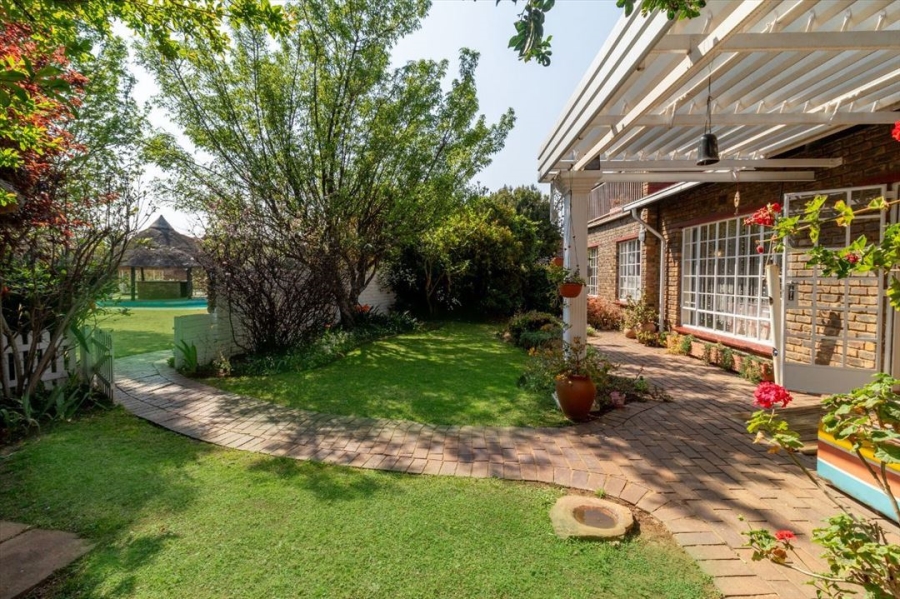 3 Bedroom Property for Sale in Crystal Park Gauteng