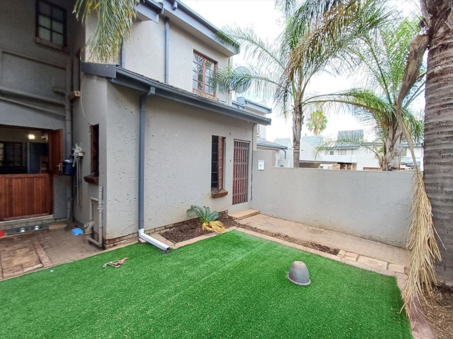 3 Bedroom Property for Sale in Blue Gill Estate Gauteng