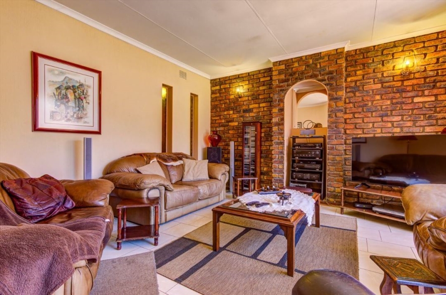3 Bedroom Property for Sale in Sunward Park Gauteng
