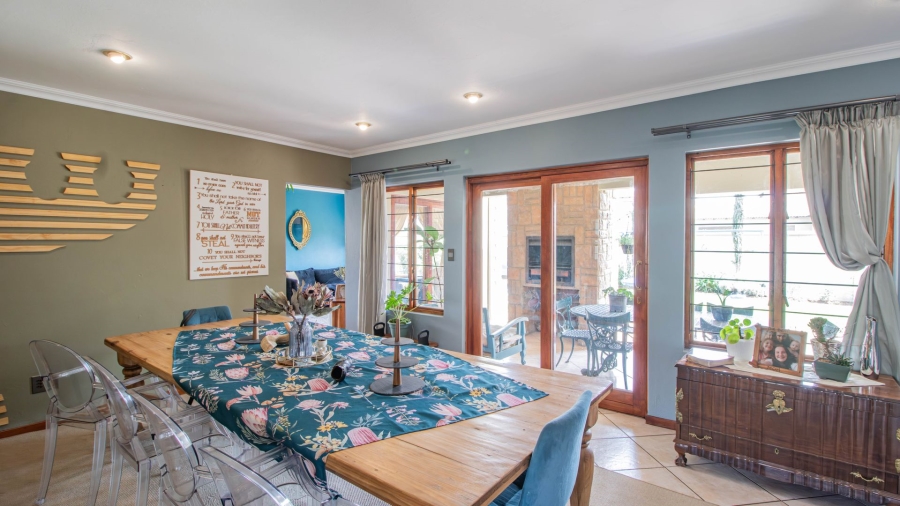 3 Bedroom Property for Sale in Bonaero Park Gauteng