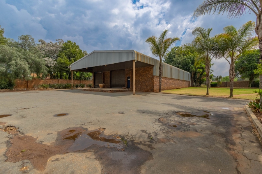 7 Bedroom Property for Sale in Kempton Park Ah Gauteng