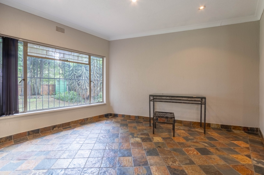 7 Bedroom Property for Sale in Kempton Park Ah Gauteng