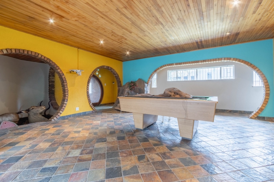 7 Bedroom Property for Sale in Kempton Park Ah Gauteng