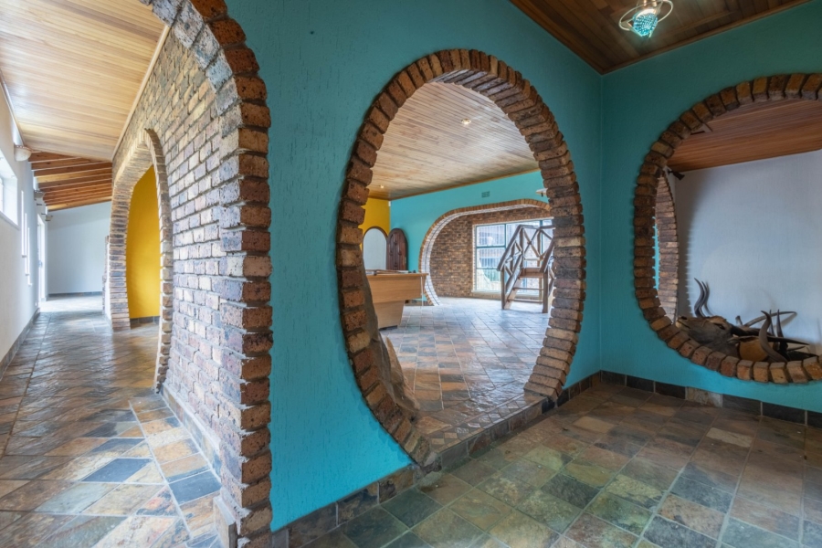 7 Bedroom Property for Sale in Kempton Park Ah Gauteng