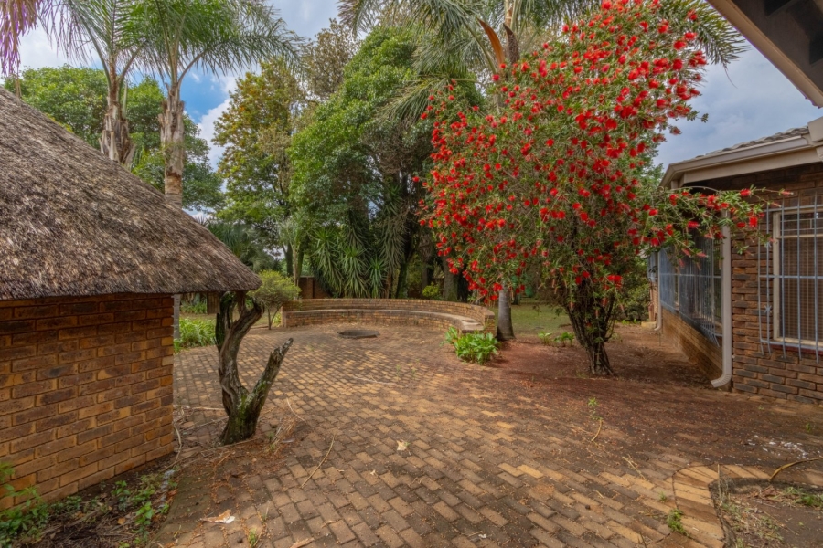 7 Bedroom Property for Sale in Kempton Park Ah Gauteng