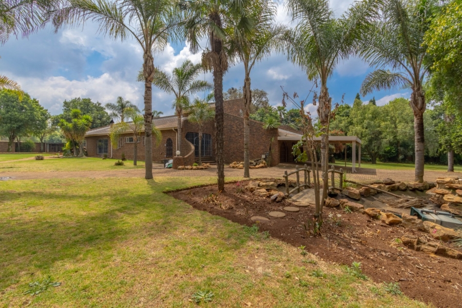7 Bedroom Property for Sale in Kempton Park Ah Gauteng