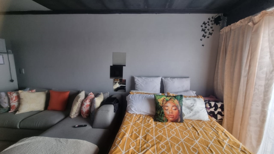 1 Bedroom Property for Sale in Karenpark Gauteng