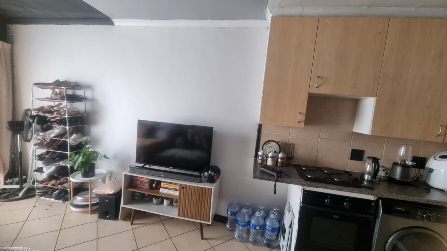 1 Bedroom Property for Sale in Karenpark Gauteng