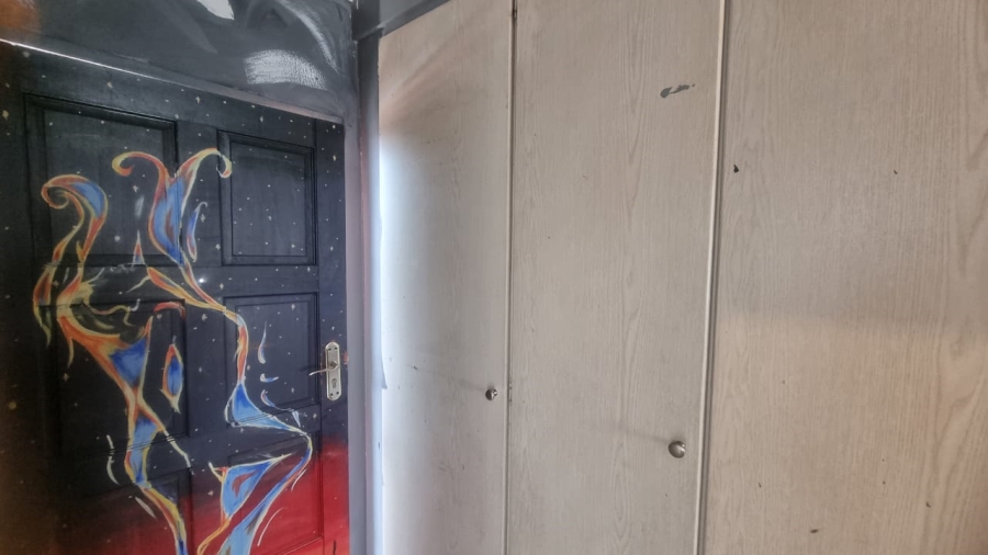 1 Bedroom Property for Sale in Karenpark Gauteng