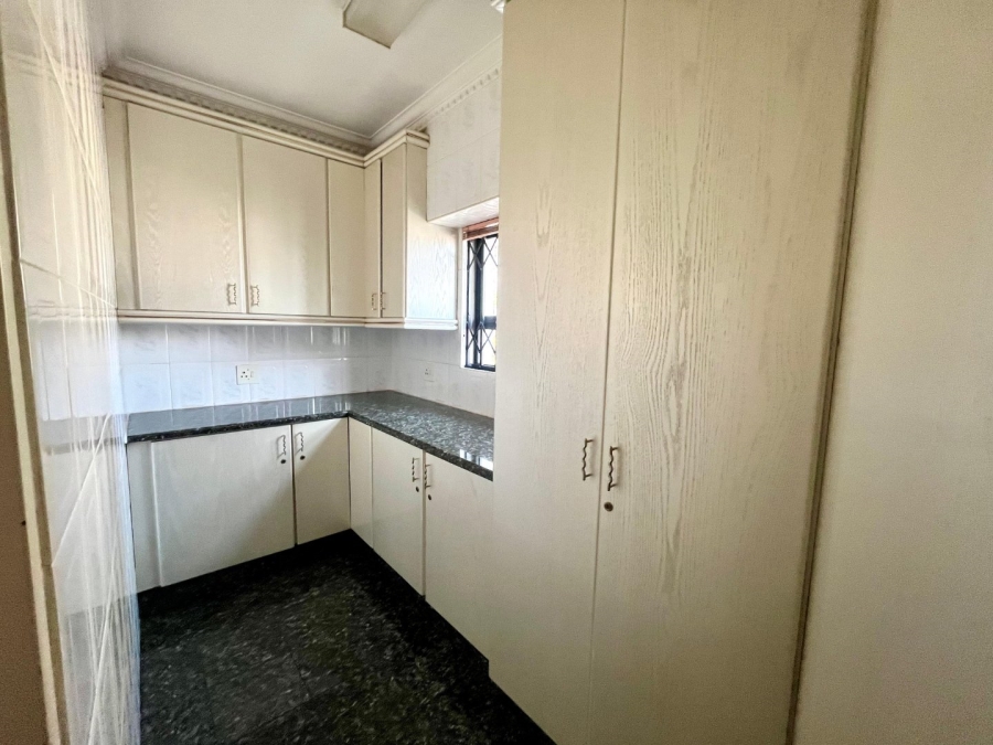 4 Bedroom Property for Sale in Erasmia Gauteng