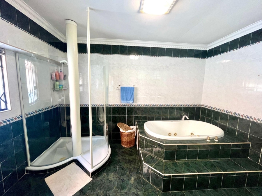 4 Bedroom Property for Sale in Erasmia Gauteng