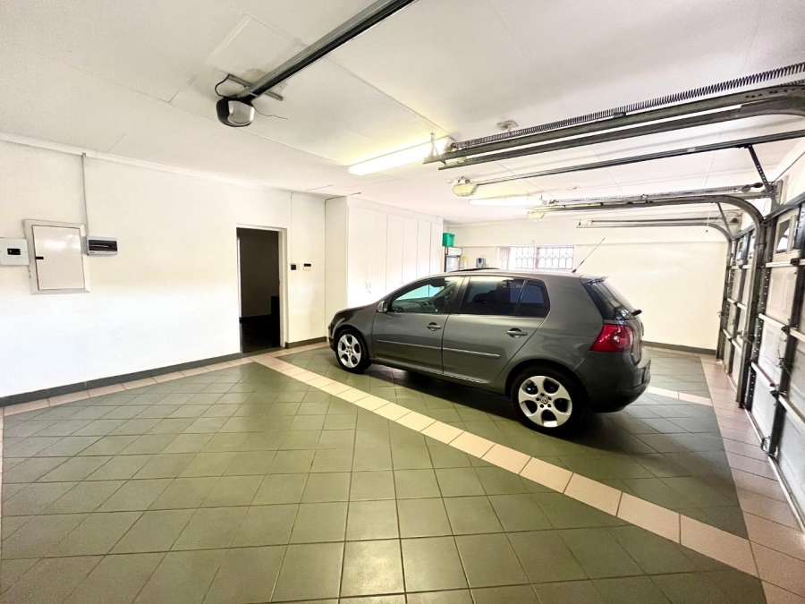 4 Bedroom Property for Sale in Erasmia Gauteng