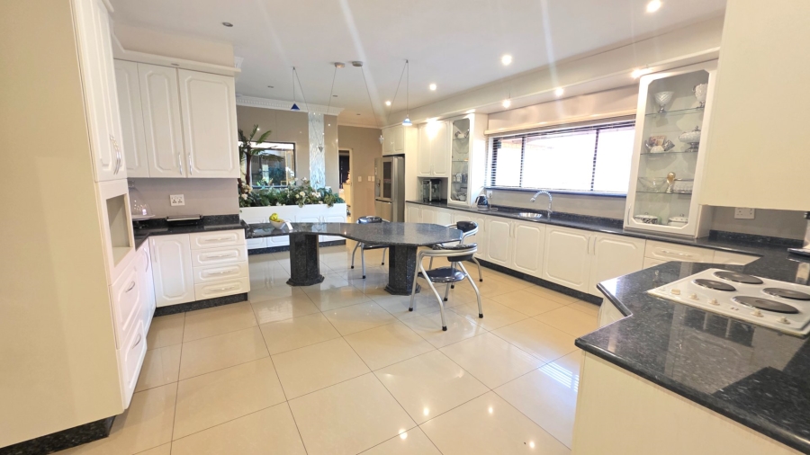 4 Bedroom Property for Sale in Erasmia Gauteng