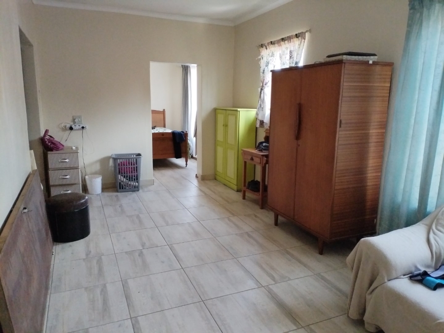 3 Bedroom Property for Sale in Strubenvale Gauteng