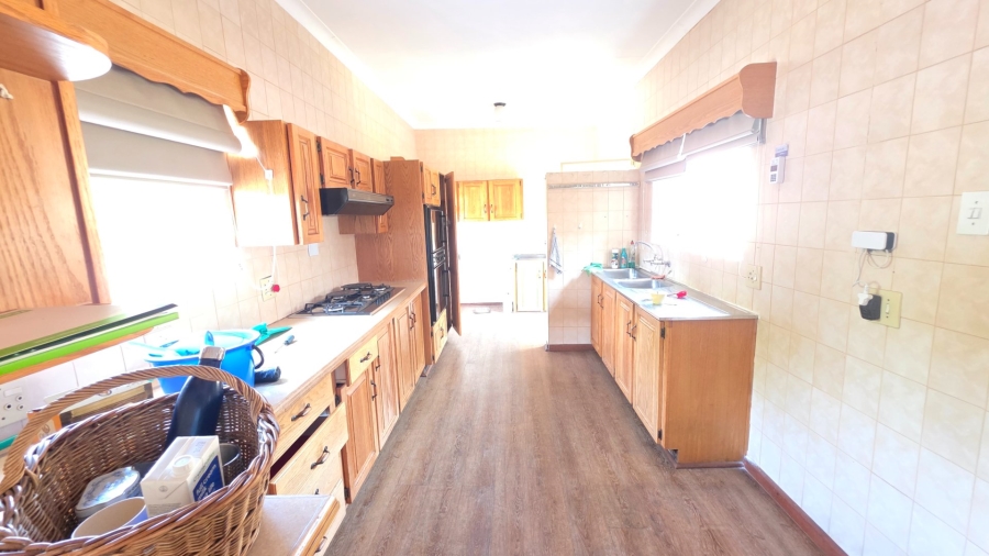 To Let 3 Bedroom Property for Rent in Erasmia Gauteng