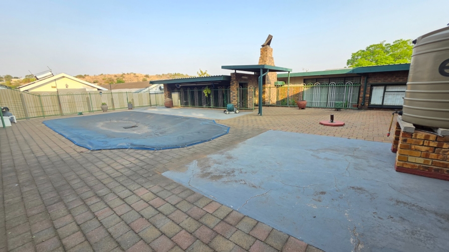 To Let 3 Bedroom Property for Rent in Erasmia Gauteng