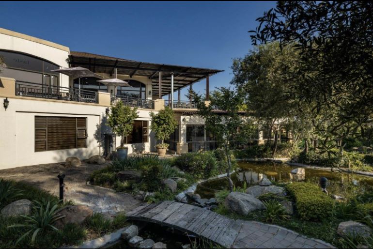 Commercial Property for Sale in Blue Valley Golf Estate Gauteng