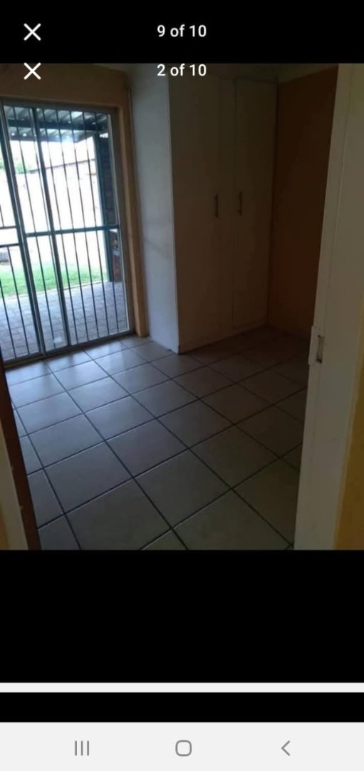 4 Bedroom Property for Sale in Strubenvale Gauteng