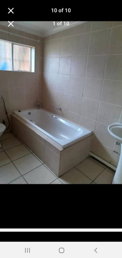 4 Bedroom Property for Sale in Strubenvale Gauteng