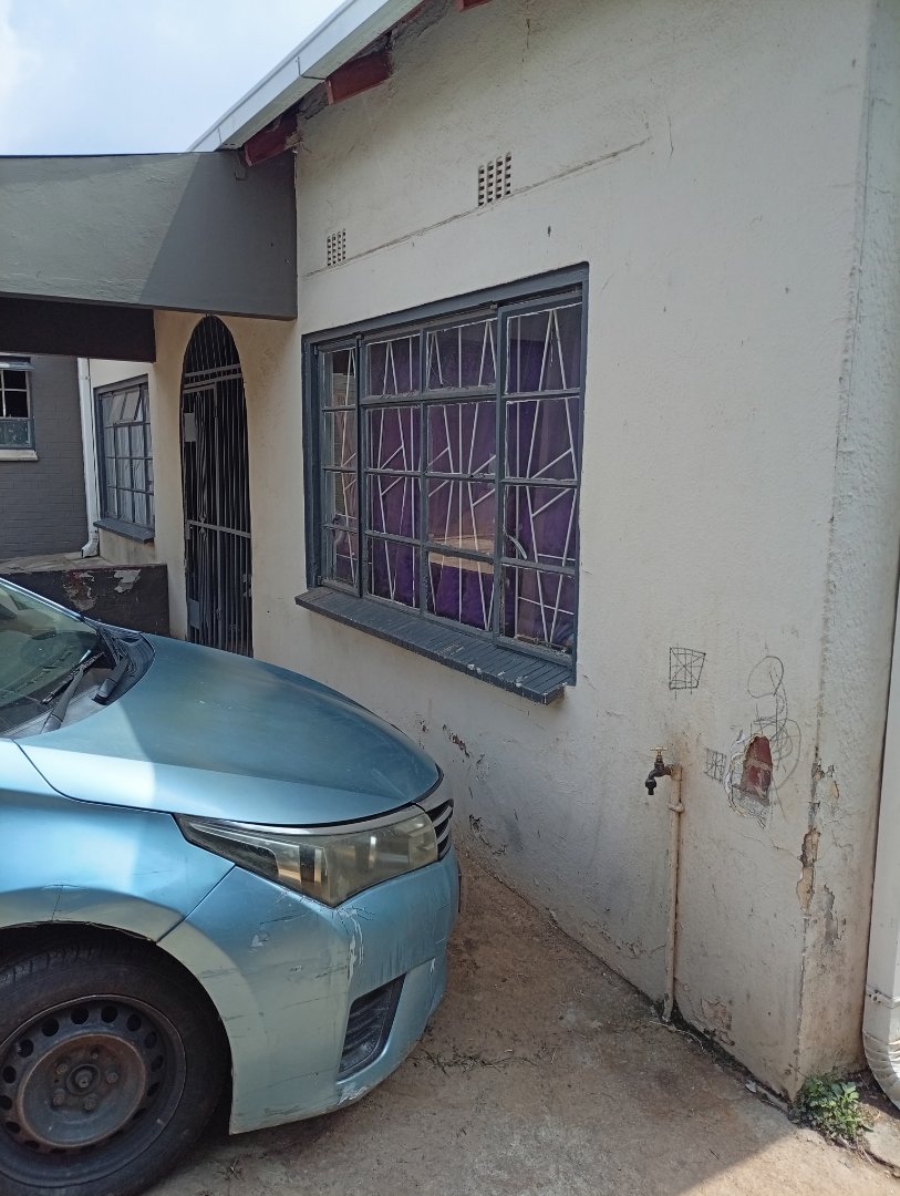  Bedroom Property for Sale in Hurst Hill Gauteng