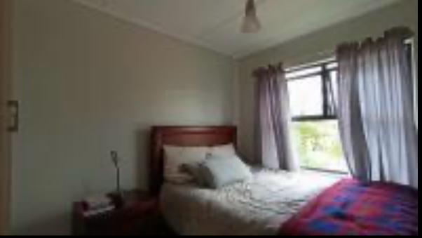  Bedroom Property for Sale in Linbro Park Gauteng