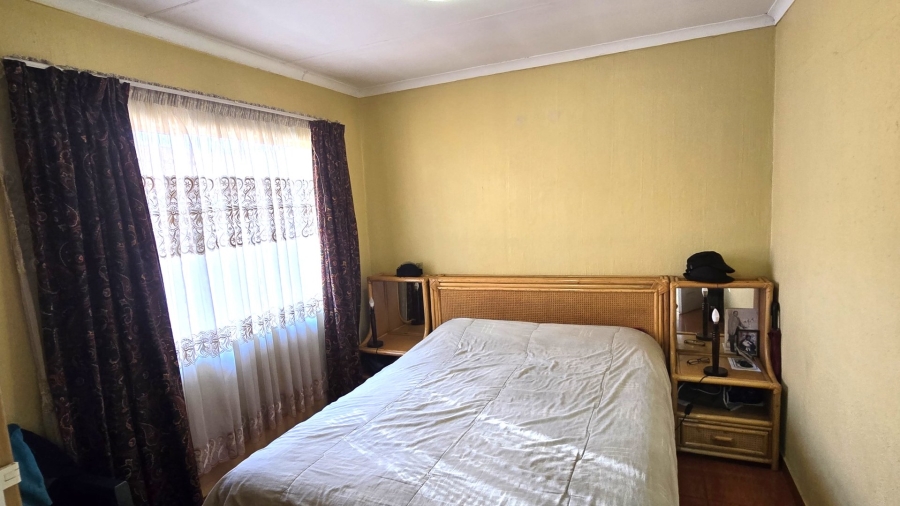 2 Bedroom Property for Sale in Erasmuskloof Gauteng