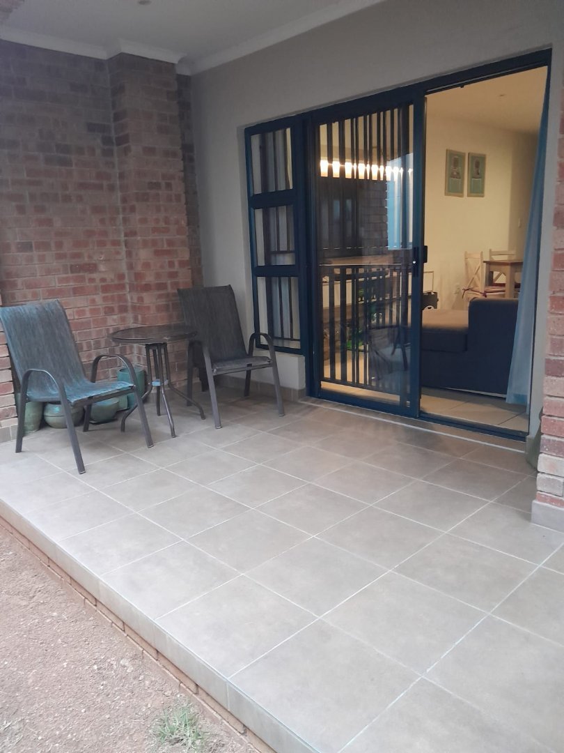 To Let 3 Bedroom Property for Rent in Bromhof Gauteng