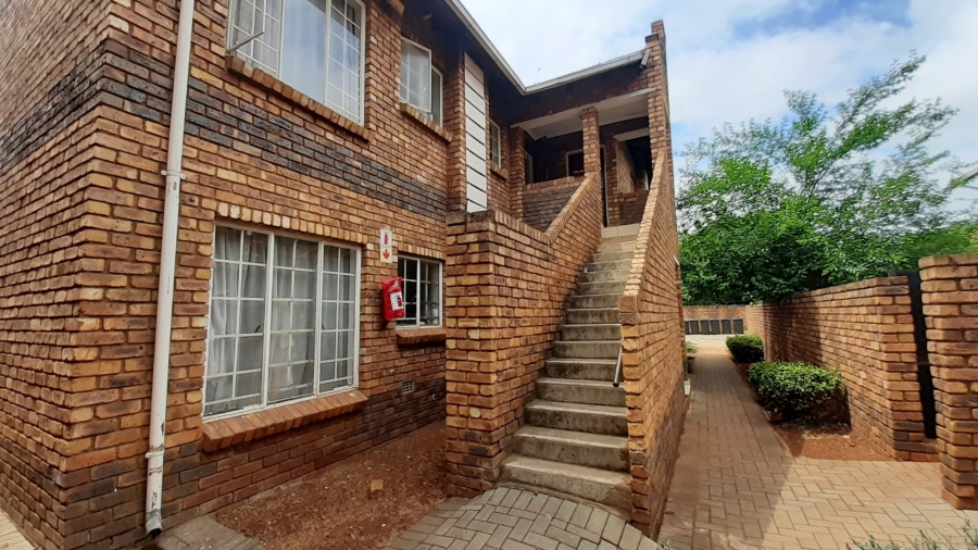 2 Bedroom Property for Sale in Clarina Gauteng