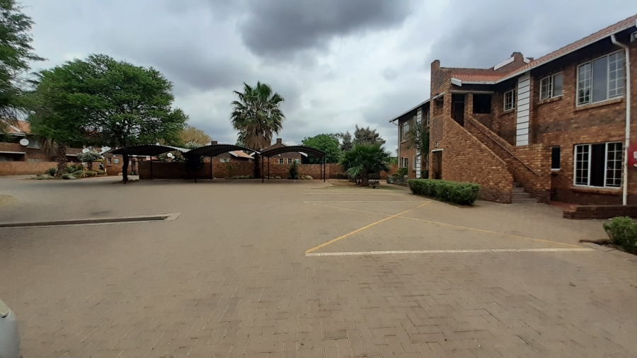 2 Bedroom Property for Sale in Clarina Gauteng