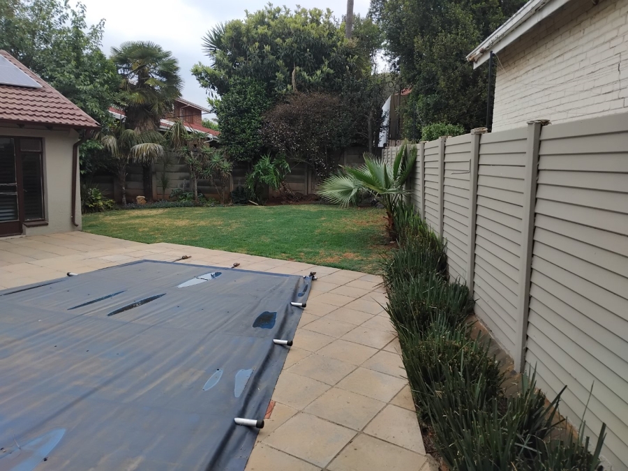 3 Bedroom Property for Sale in Edenvale Central Gauteng