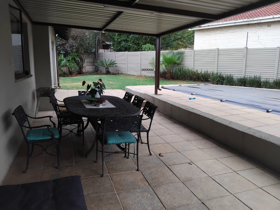 3 Bedroom Property for Sale in Edenvale Central Gauteng