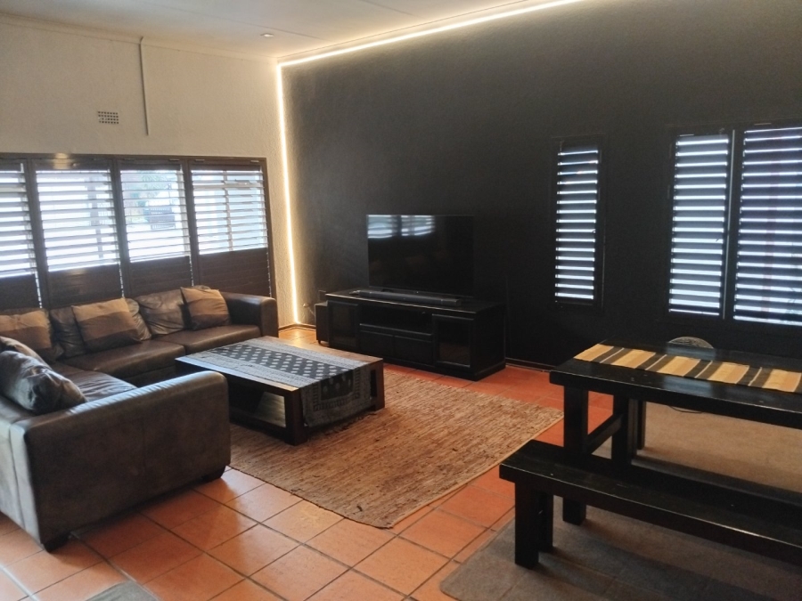 3 Bedroom Property for Sale in Edenvale Central Gauteng