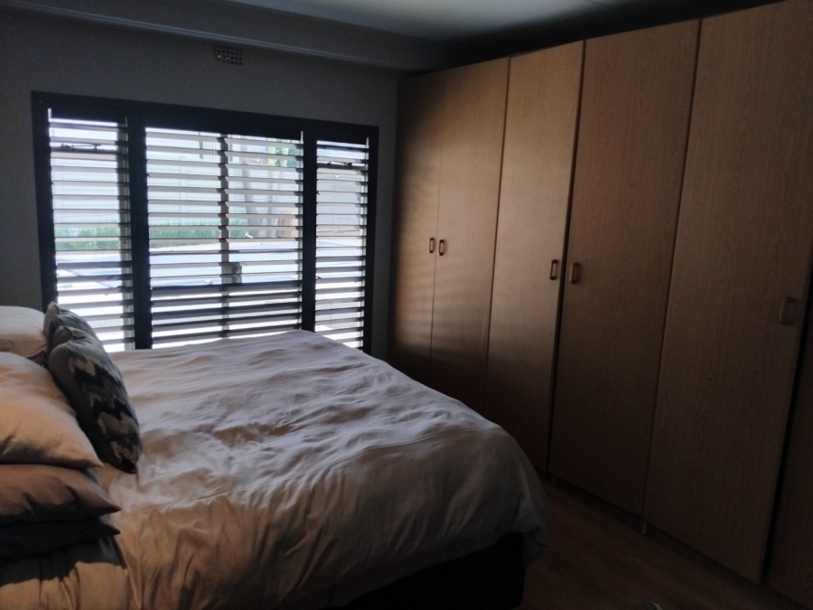 3 Bedroom Property for Sale in Edenvale Central Gauteng