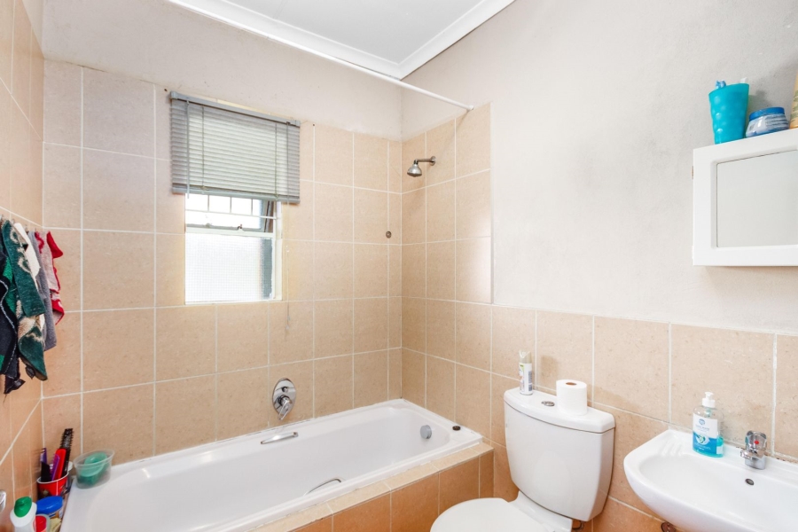 2 Bedroom Property for Sale in Ormonde View Gauteng