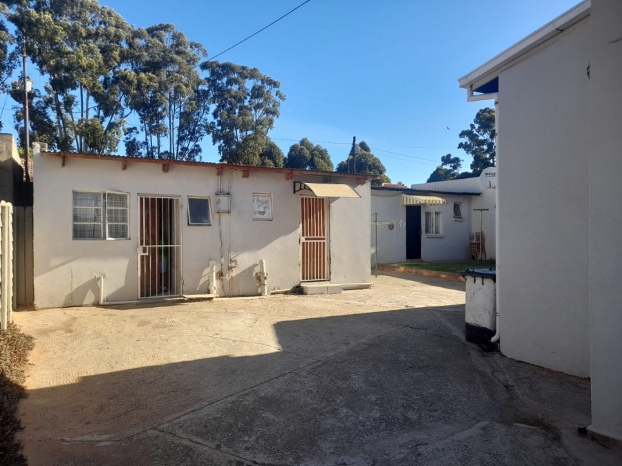 2 Bedroom Property for Sale in Turffontein Gauteng