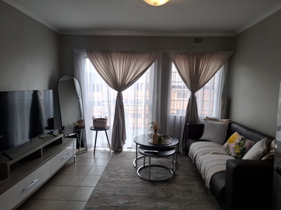 2 Bedroom Property for Sale in Montana Tuine Gauteng