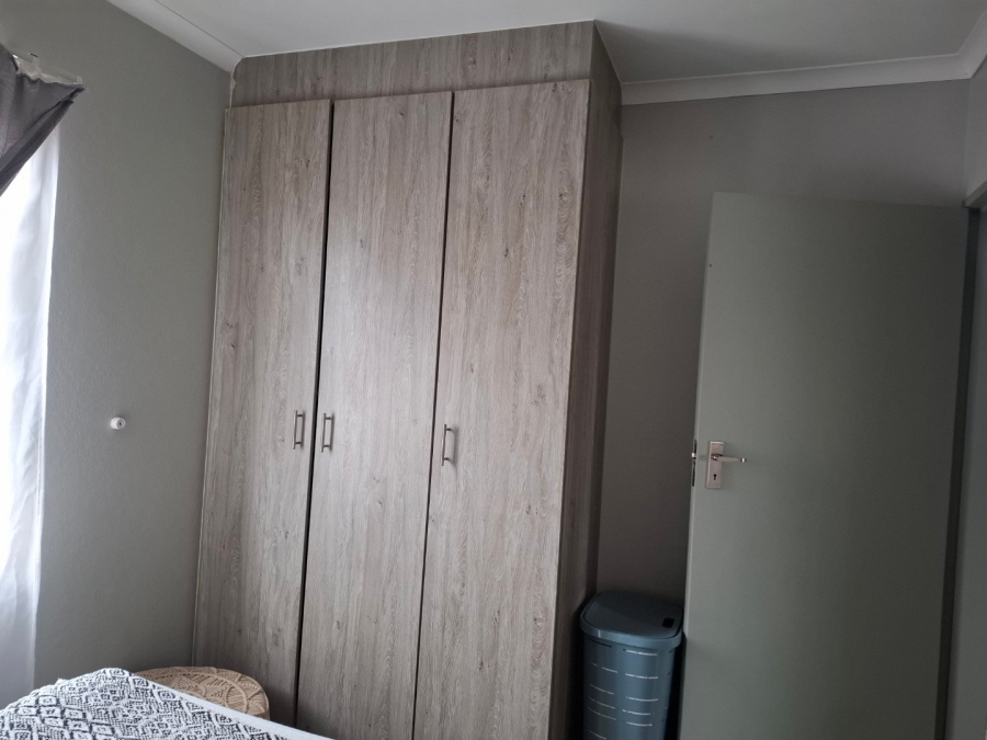 2 Bedroom Property for Sale in Montana Tuine Gauteng