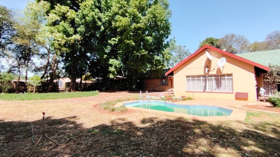Commercial Property for Sale in Risiville Gauteng