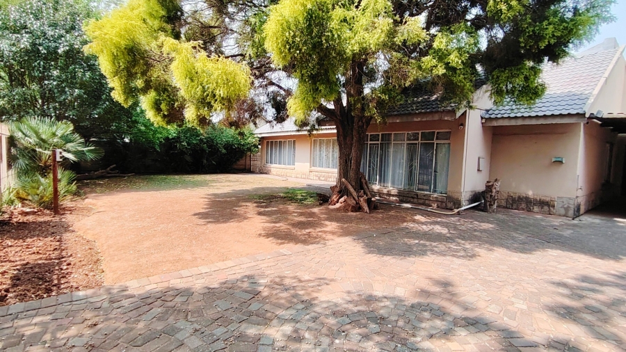 3 Bedroom Property for Sale in Risiville Gauteng
