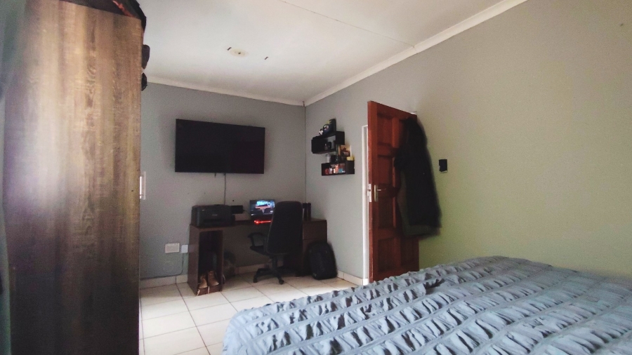 3 Bedroom Property for Sale in Risiville Gauteng