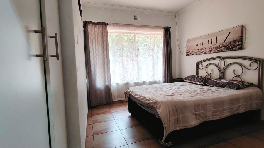 3 Bedroom Property for Sale in Risiville Gauteng