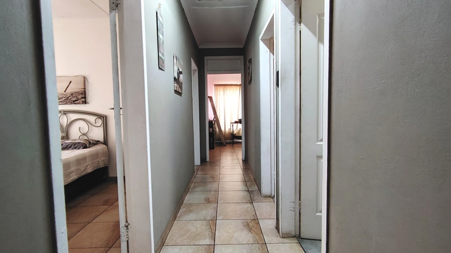 3 Bedroom Property for Sale in Risiville Gauteng