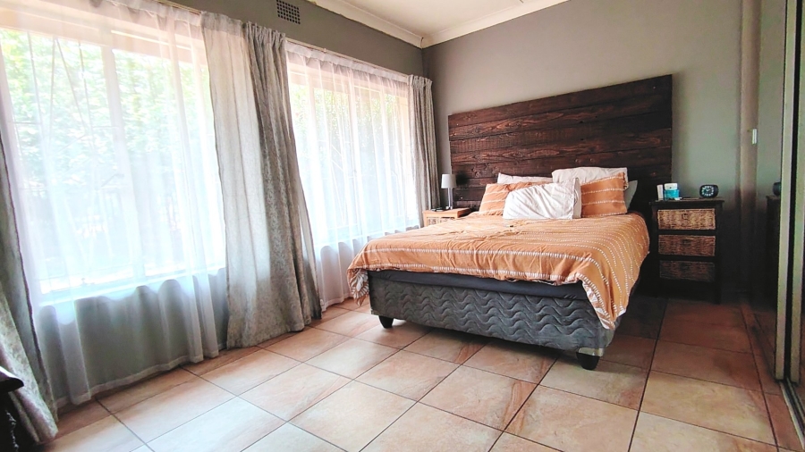 3 Bedroom Property for Sale in Risiville Gauteng