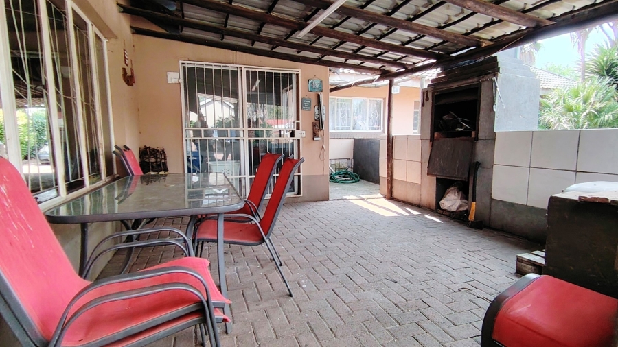 3 Bedroom Property for Sale in Risiville Gauteng