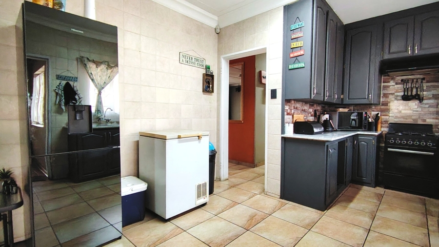 3 Bedroom Property for Sale in Risiville Gauteng