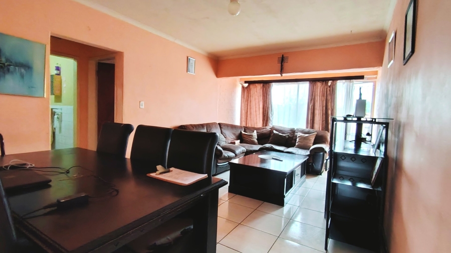 2 Bedroom Property for Sale in Three Rivers Gauteng