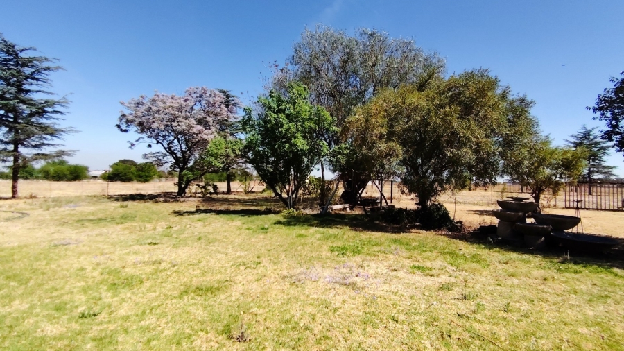 Commercial Property for Sale in Nelsonia Gauteng