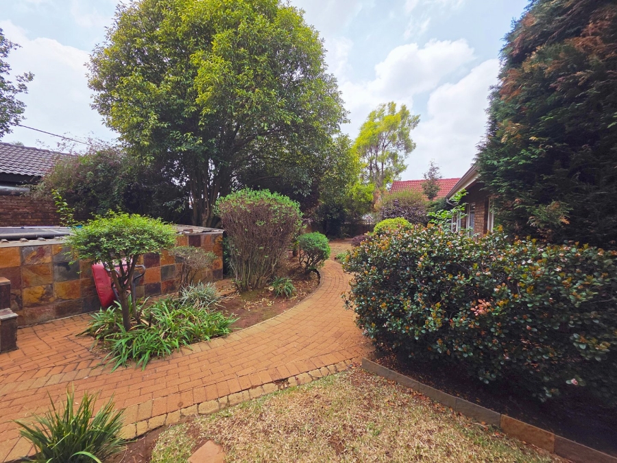 4 Bedroom Property for Sale in Pomona Gauteng