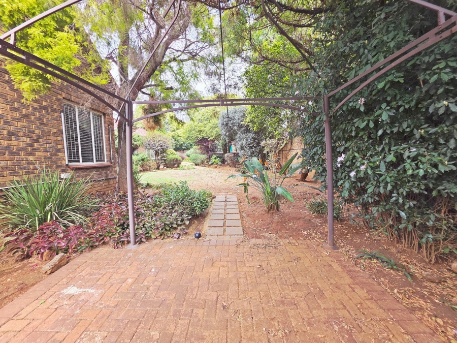 4 Bedroom Property for Sale in Pomona Gauteng