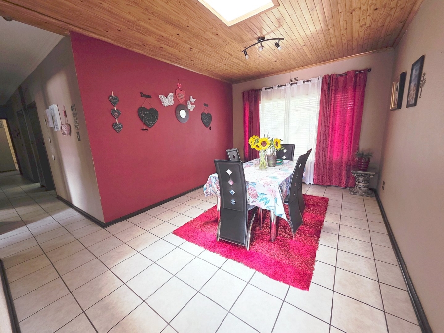 4 Bedroom Property for Sale in Pomona Gauteng